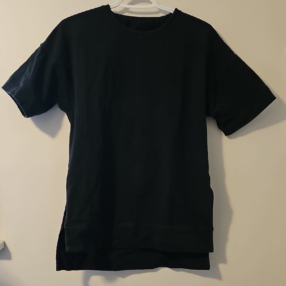 lululemon athletica Black Short Sleeve Tee